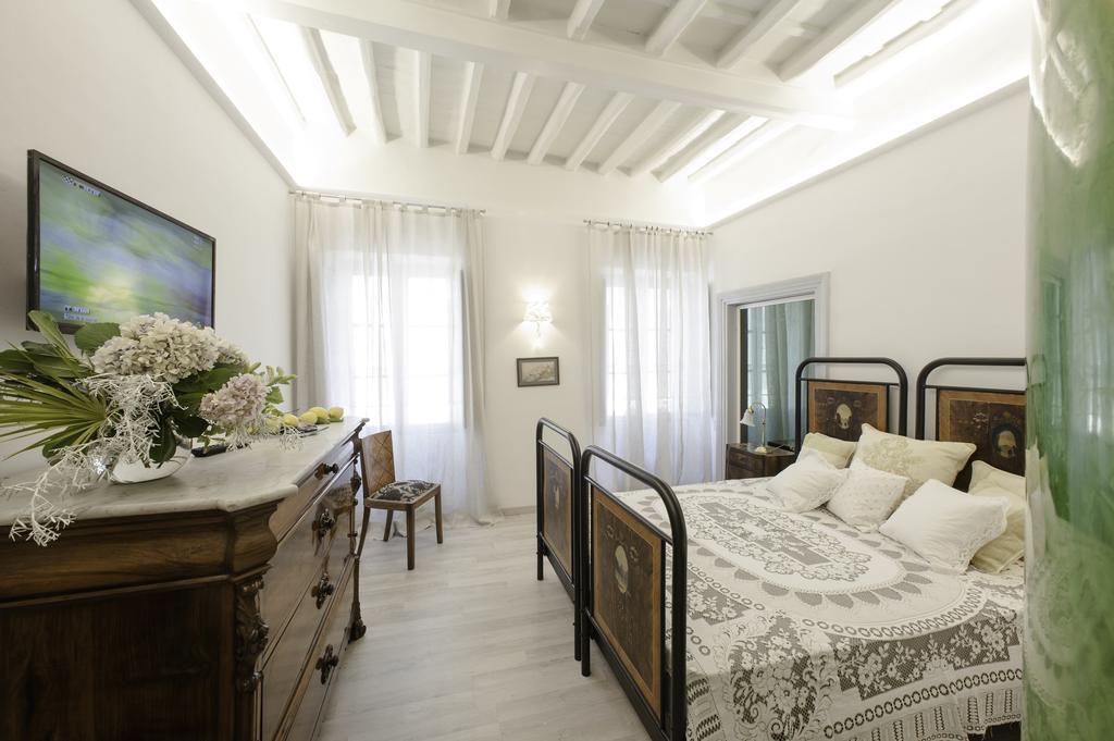 Vittoria Suite Róma Szoba fotó