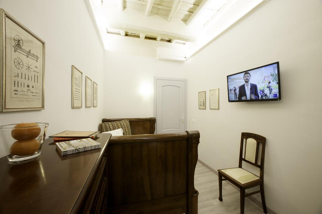 Vittoria Suite Róma Szoba fotó